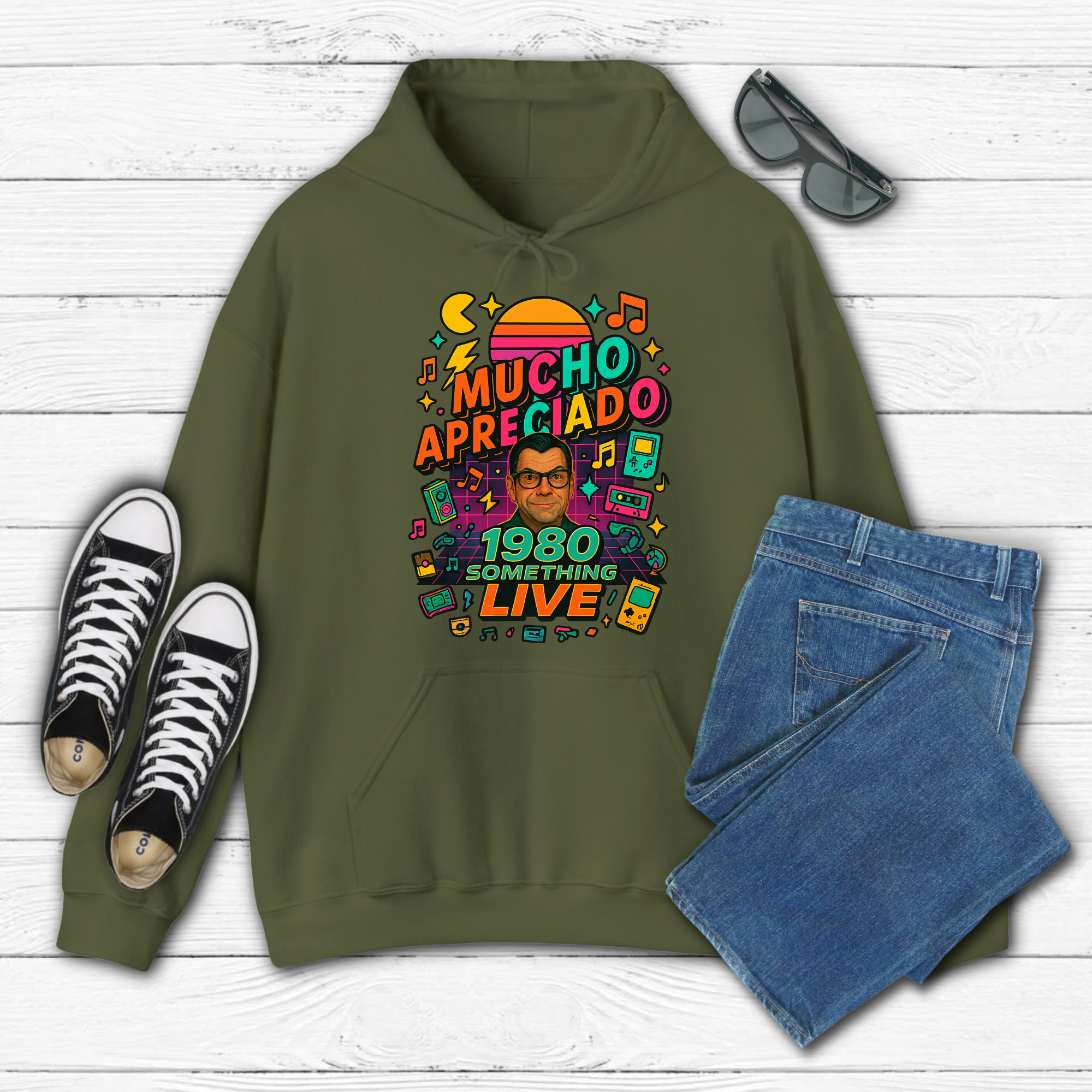 Mucho Apreciado – 1980 Something LIVE Family Hoodie